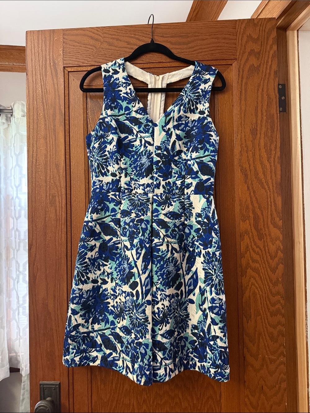 H&M Blue and White Floral V‑Neck Mini Dress